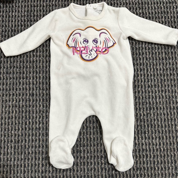 Kenzo Velour Footie - Picture 1 of 2